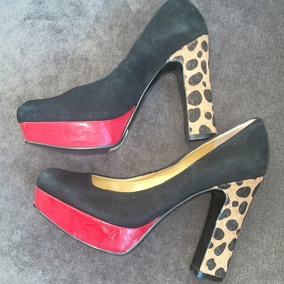 Nine West Heels red Black leopard print pumps like new size 6.5 shoes platforms - Picture 3 of 12